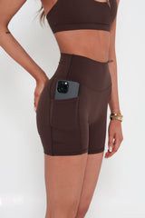 Essentials Invisible Scrunch Pocket 4.5" Shorts - Mocha Brown