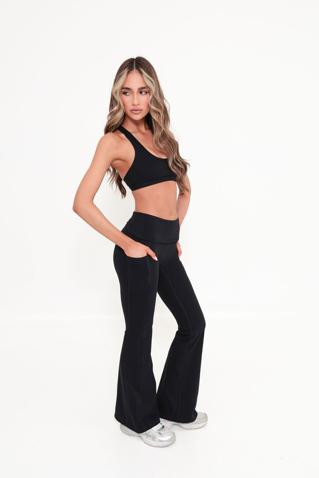 Essentials Fold Over Pocket Flares - Black TRNDSTTR FITWEAR Essentials Fold Over Pocket Flares - Black TRNDSTTR FITWEAR
