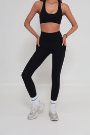 Essentials Invisible Scrunch Pocket Leggings - Black