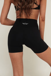 Essentials Invisible Scrunch Pocket 4.5" Shorts - Black