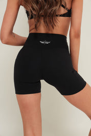 Essentials Invisible Scrunch Pocket 4.5" Shorts - Black