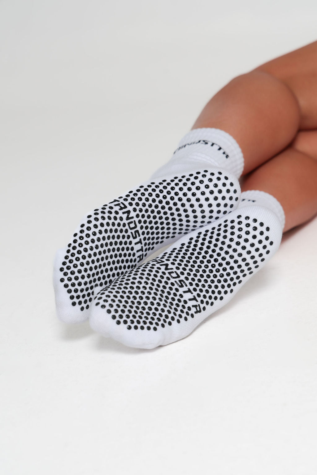 TRNDSTTR Grip Socks - White