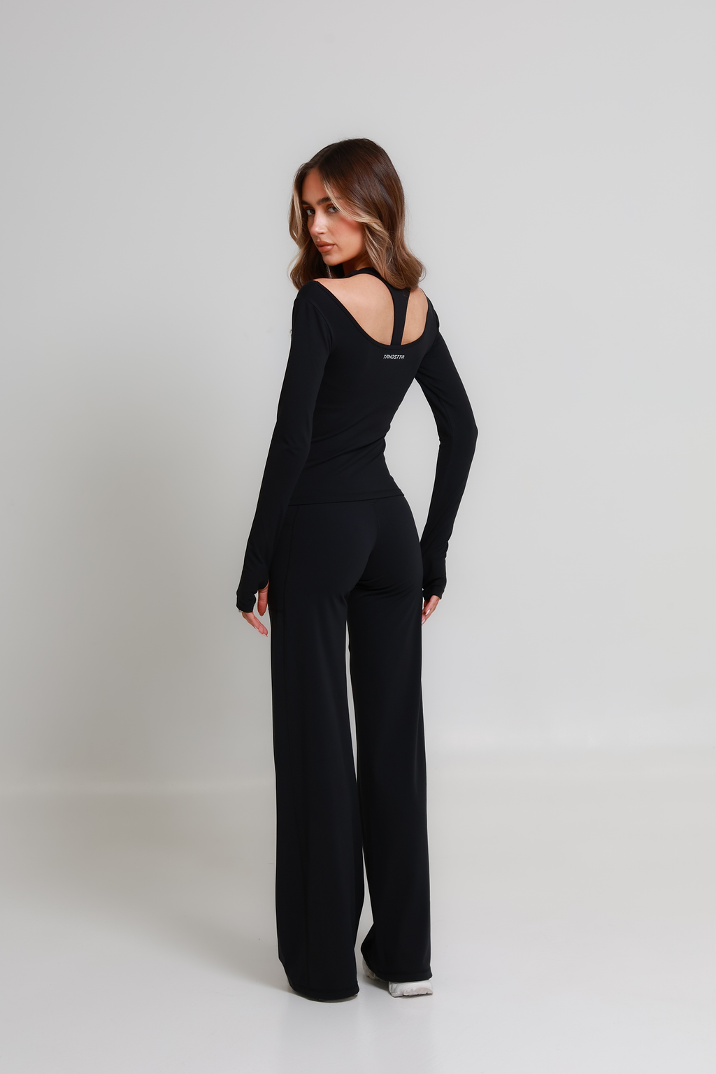 SoftForm™ V Plunge Long Sleeve - Classic Black