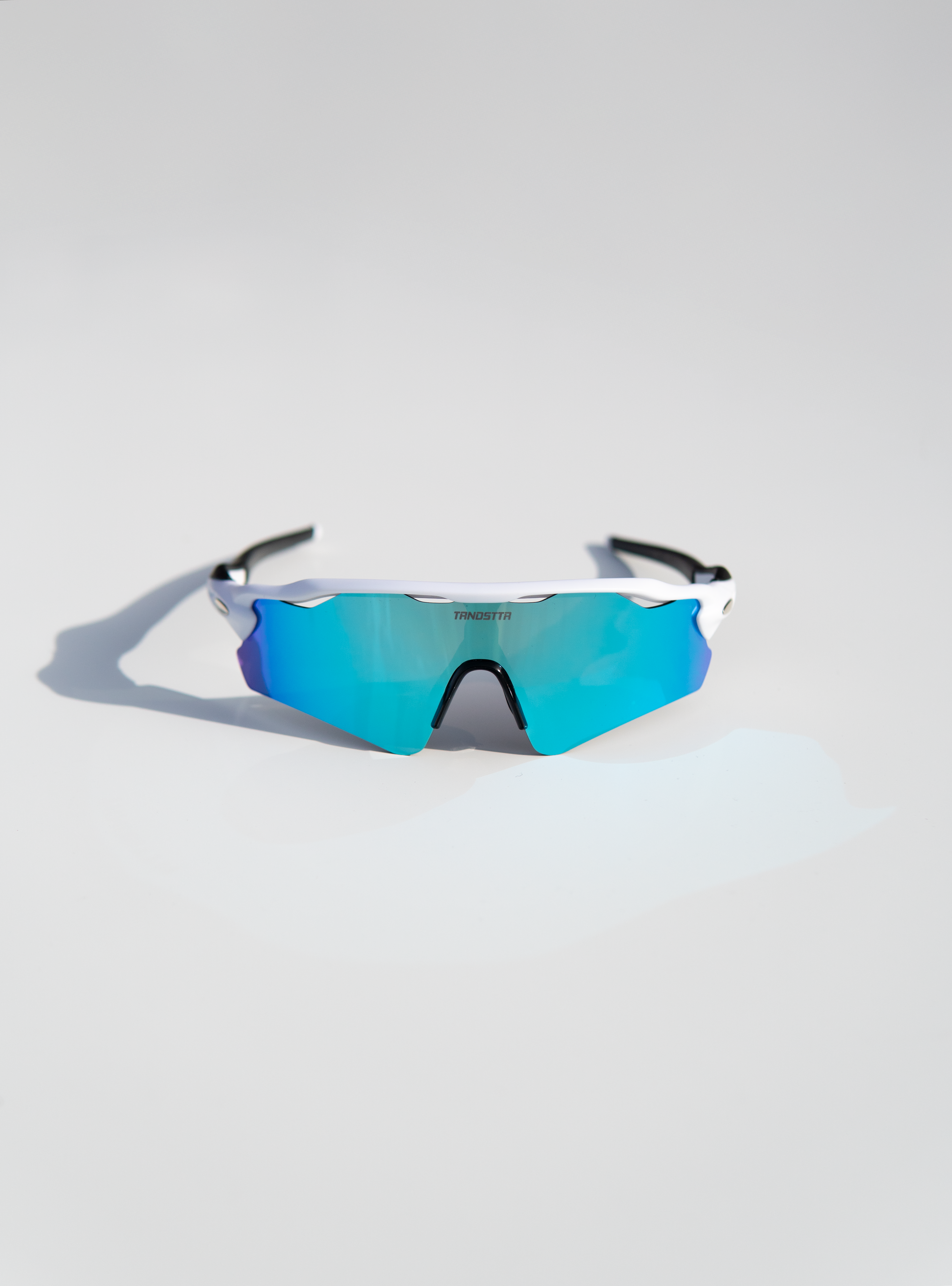 TRNDSTTR Running Glasses - Icy Blue